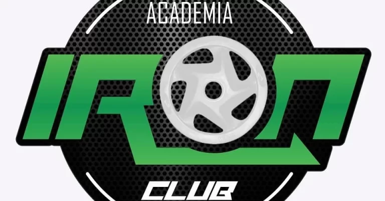 Academia Iron Club